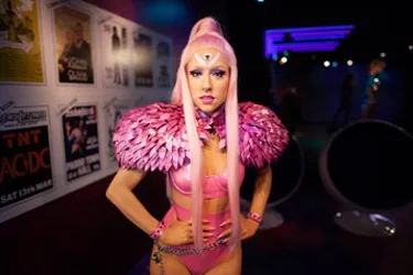 MT Lady Gaga