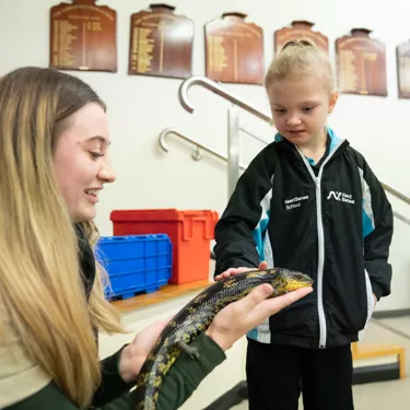Student From Nextsense With Hans The Blue Tongue 3